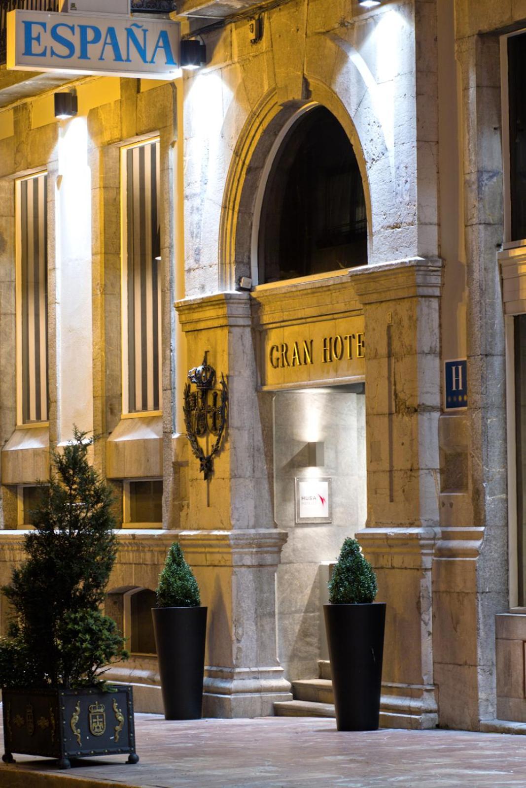 Gran Hotel Espana Овиедо Екстериор снимка