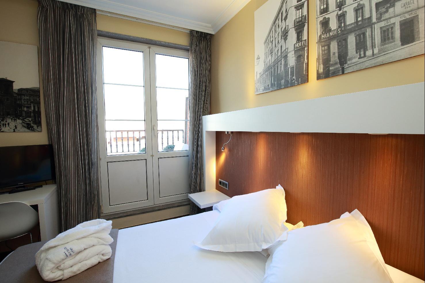 Gran Hotel Espana Овиедо Екстериор снимка